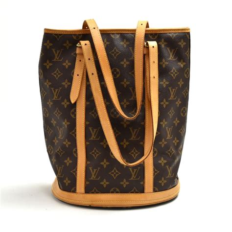 louis vuitton bucket pouch gm|Louis Vuitton hard makeup case.